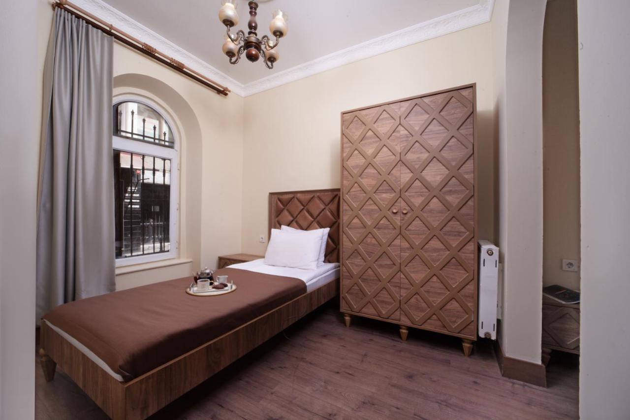 Hotel Taxim Cool Istanbul Exterior foto